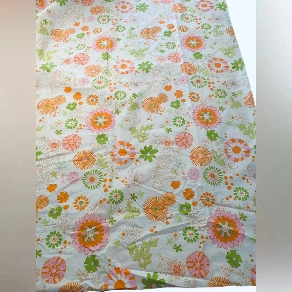 Vintage Flower Power 70’s Groovy Tablecloths- Set of 2